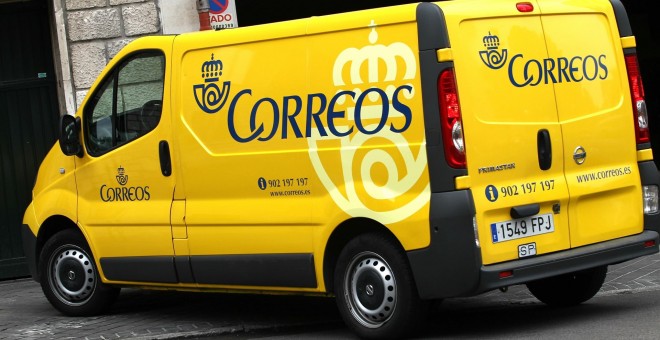 Furgoneta de Correos/ EUROPA PRESS