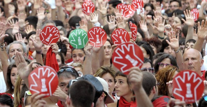 Concentración contra la violencia machista en San Fermín 2017 / EFE