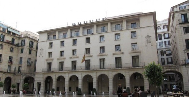 Exterior de la Audiencia de Alicante /EUROPA PRESS