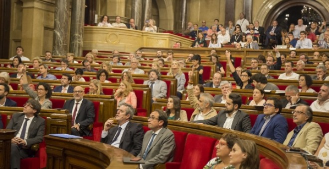 El ple del Parlament durant la votació de la reforma del seu reglament