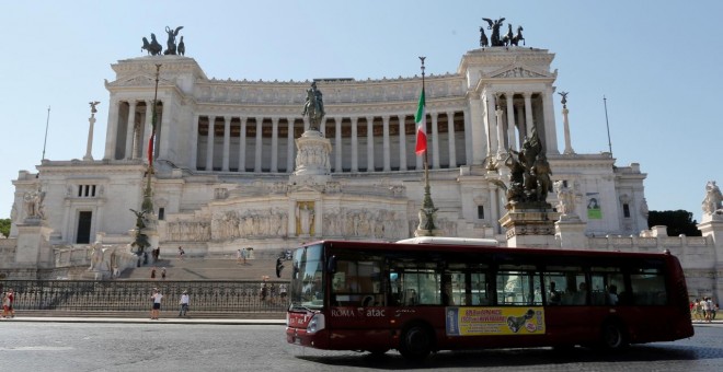 Autobús en Roma./REUTERS