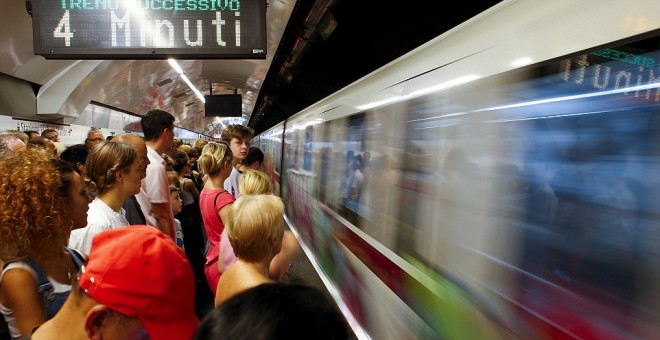 Caos en el metro de Roma./REUTERS