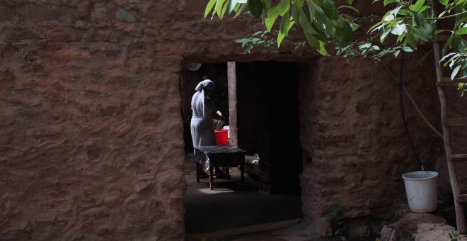 Interior de una casa bereber en el Alto Atlas. IRENE BENEDICTO