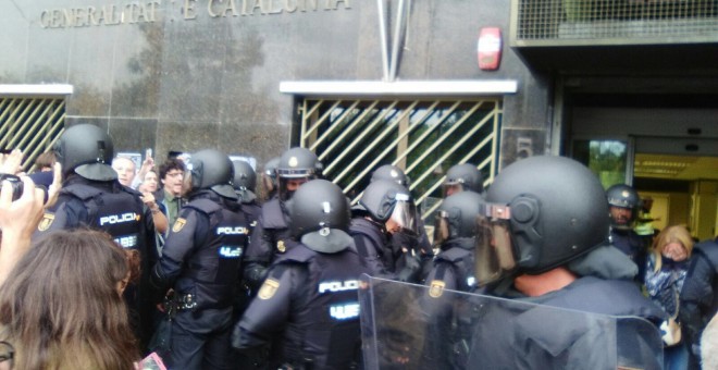 Intervenció de la policia espanyola a Lleida / M.M.