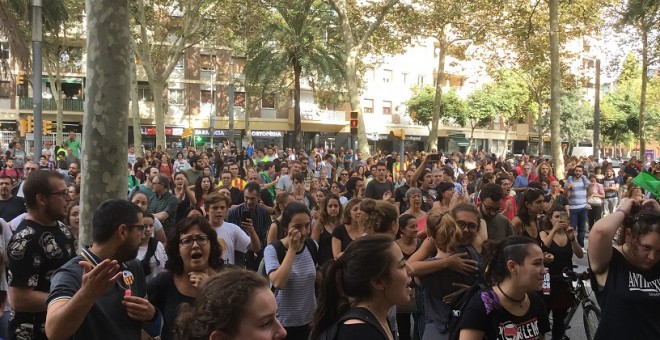 Marxa de suport a la vaga, a l'avinguda Diagonal, al Poble Nou de Barcelona / M. D.