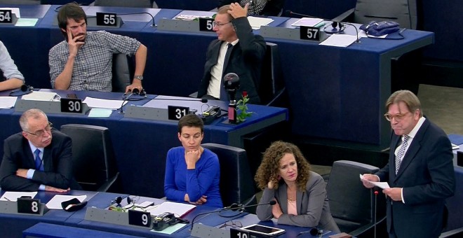 El líder de los liberales en el Parlamento Europeo, Guy Verhofstadt, durante su intervención en el debate sobre Catalunya, en Estrasburgo. REUTERS