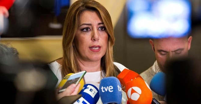 La presidenta de Andalucía, Susana Díaz, realiza declaraciones a la prensa tras reunirse con la comisaria europea de Comercio, Cecilia Malmstrom, en Bruselas. | HORST WAGNER (EFE)