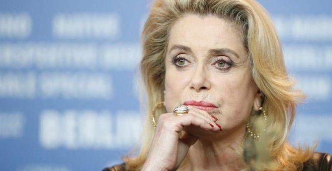 La actriz francesa Catherine Deneuve en una imagen de 2017. | GUILLAUME HORCAJUELO (EFE)