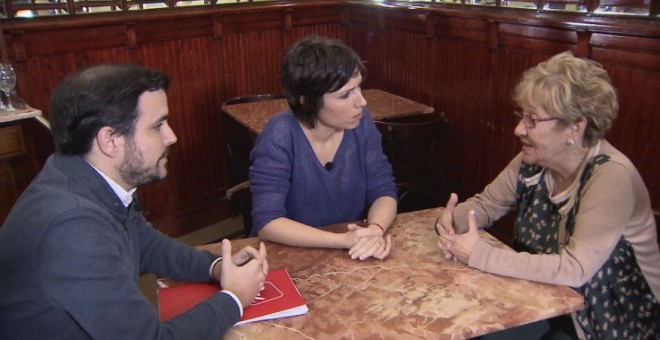 Pilar Roldán, Alberto Garzón y Marta Nebot