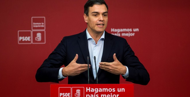 El secretario general del PSOE, Pedro Sánchez, durante la rueda de prensa que ha ofrecido tras la reunión de la Ejecutiva Federal, esta mañana en la sede socialista de Ferraz en Madrid EFE / Rodrigo Jimenez