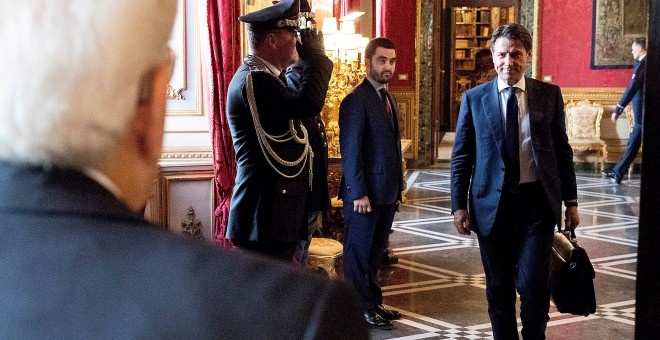 El candidato a primer ministro italiano, Giuseppe Conte, llega a una reunión con el presidente italiano, Sergio Matarella.- REUTERS