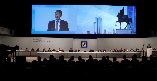 El consejero delegado de Deutsche Bank, Christian Sewing, durante la junta de accionistas del banco germani en Fráncfort. REUTERS/Kai Pfaffenbach