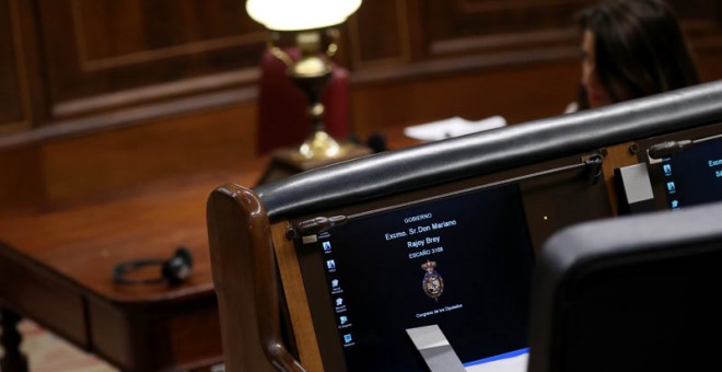 El asiento de Rajoy en el Congreso, vacío. (SUSANA VERA | EFE)