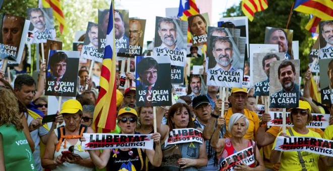Manifestació unitària a Barcelona per exigir la llibertat dels presos polítics i el retorn dels exiliats / EFE Enric Fontcuberta
