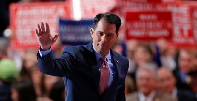 El gobernador de Wisconsin, Scott Walker, en su intervención durante la convención del Partido Repúblicano, en Cleveland, en julio de 2016. REUTERS/Carlo Allegri