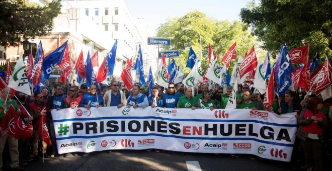 UNa protesta de funcionarios de prisiones frente al Ministerio del Interior.- EFE