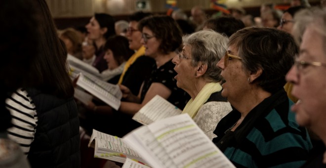 Assaig dels membres de L'Associació Messies participatiu / César Núñez