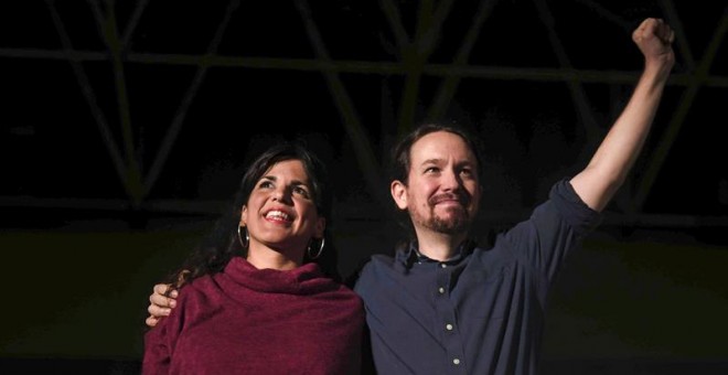 Pablo Iglesias y Teresa Rodríguez durante el acto de Adelante Andalucía en Córdoba / EFE
