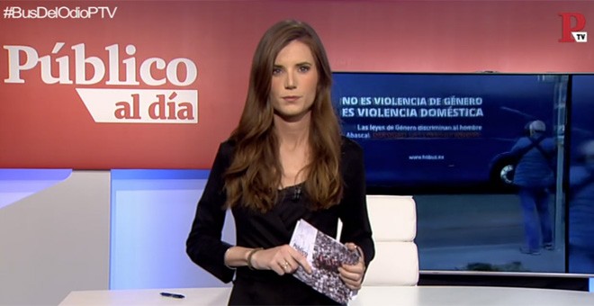 Núria Martínez, durante el informativo 'Público al Día' del 28 de febrero.