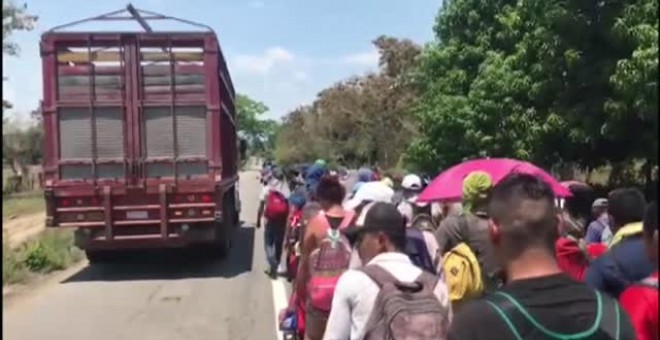 Una nueva caravana de migrantes, con mayoría de cubanos, se dirige a EEUU