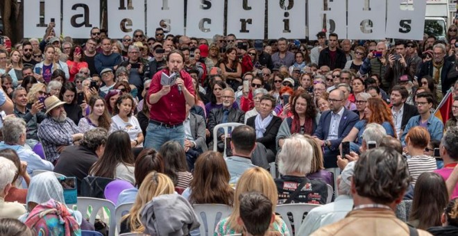 El candidato de Unidas Podemos a la Presidencia del Gobierno, Pablo Iglesias, durante un acto electoral de la formación en la Plaza España de Palma