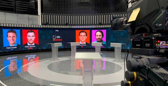 El debate electoral de RTVE se celebra con los principales candidatos a la Presidencia del Gobierno: Pedro Sánchez (PSOE), Pablo Casado (PP), Pablo Iglesias (Unidas Podemos) y Albert Rivera (Ciudadanos).