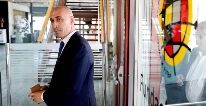 El presidente de la RFEF, Luis Rubiales, en la sede de la Federación. /EFE