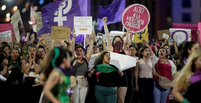Las mujeres se manifiestan en la protesta 'No me protegen, me violan' | Reuters