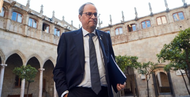 5/10/2019.- El presidente de la Generalitat, Quim Torra, se dirige a la reunión extraordinaria del Govern, celebrada este martes tras la sentencia del 'procés'. EFE/ Alejandro García