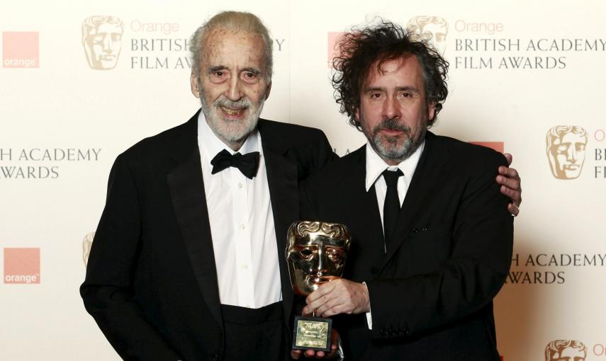 Tim Burton y Christopher Lee después de la celebración de los Premios BAFTA / REUTERS