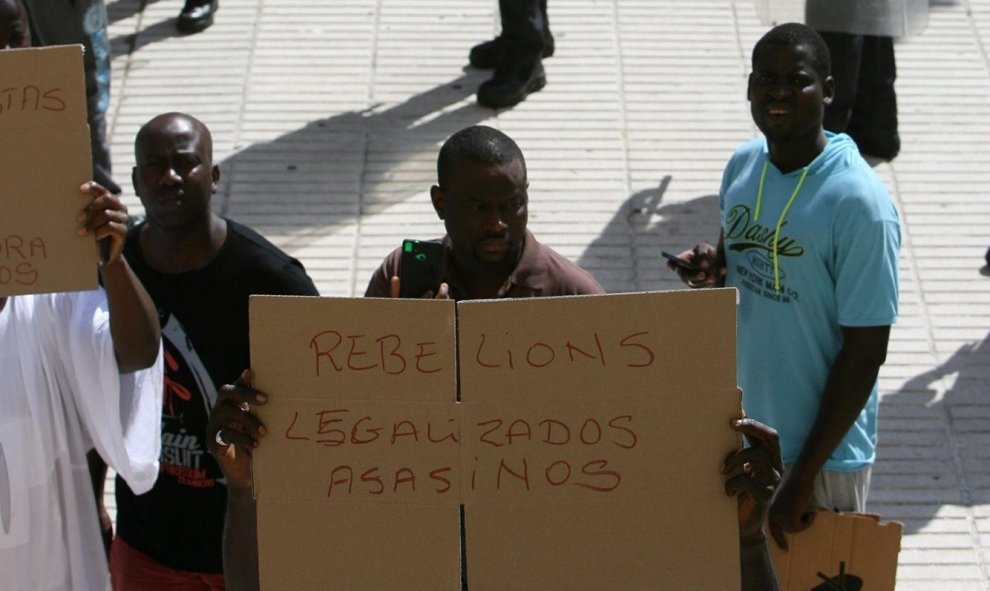 Imagen de las protestas que han sucedido a la muerte del senegalés. EFE