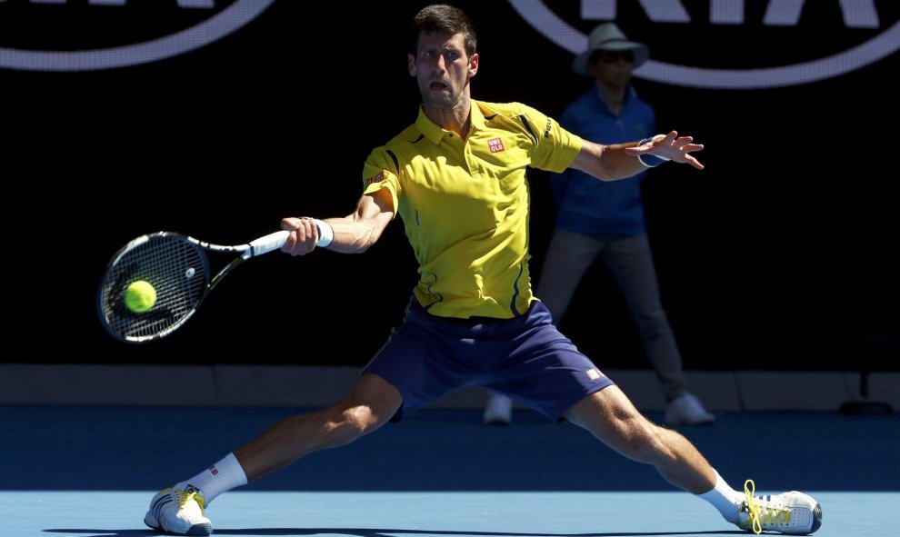El serbio Novak Djokovic durante su primer partido de la primera ronda del Open de Australia contra el surcoreano Hyeon Chung. Melbourne, Australia. REUTERS/Jason Reed
