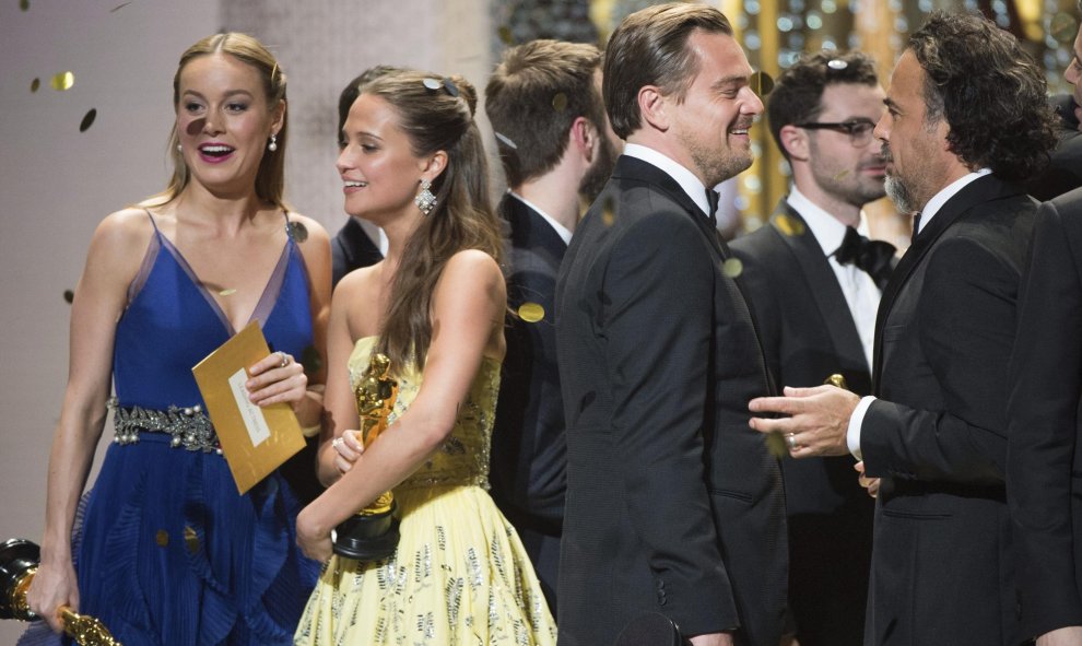 'Spotlight' da la sorpresa y se lleva el Oscar a la mejor película en una noche en la que también triunfaron Iñárritu y Di Caprio.- REUTERS