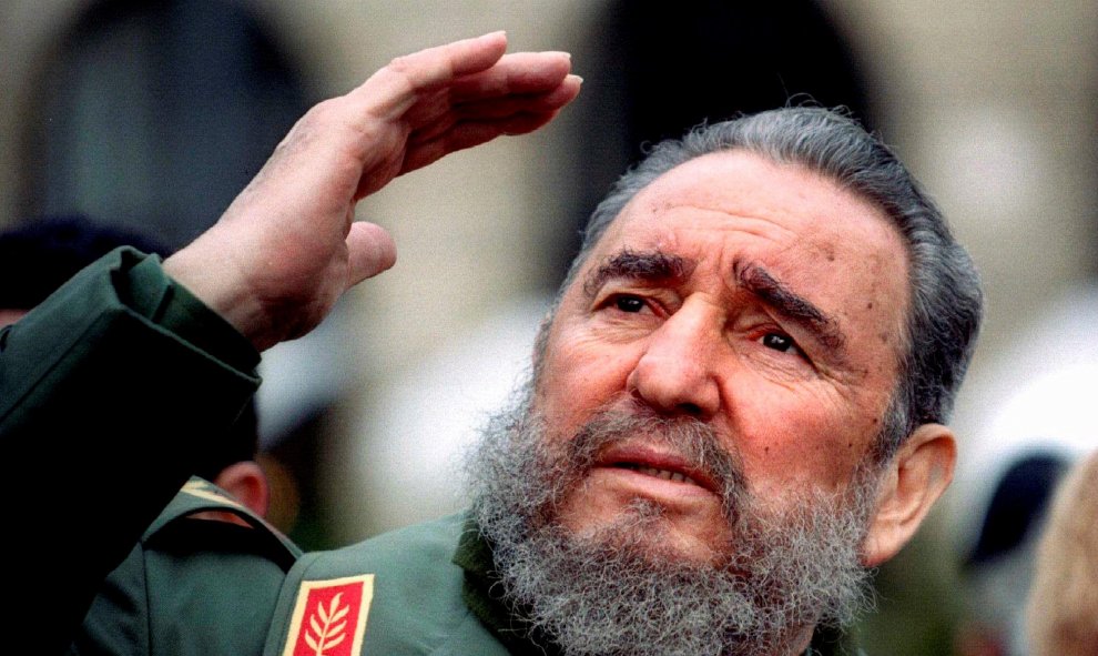 Castro durante una visita en París en 1995./ REUTERS