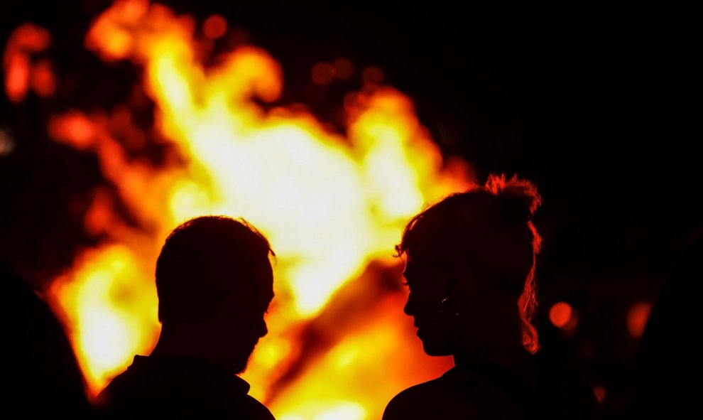 Celebración de la noche de San Juan en San Sebastián | EFE