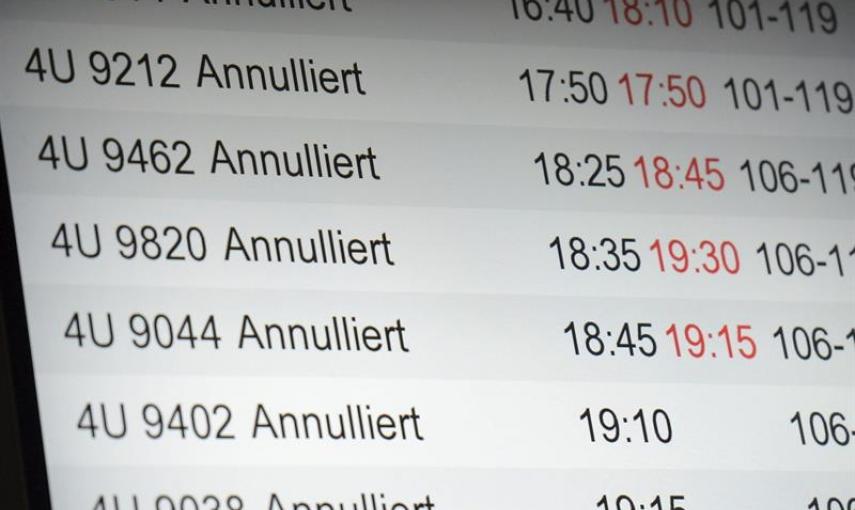 Vista de varios vuelos cancelados de la compañía Germanwings en el aeropuerto de Düsseldorf.- EFE
