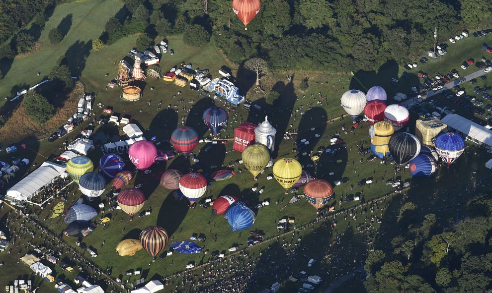El festival Internacional de globos de aire caliente  en Bristol es el más grande de Europa y cumple 37 años y dura cuatro días. REUTERS / Toby Melville