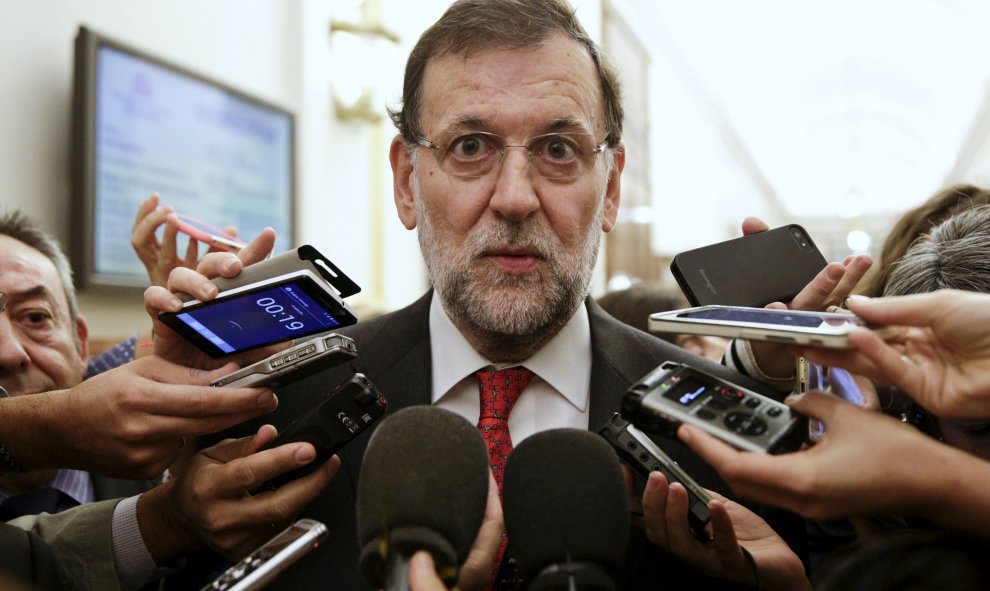 El presidente Mariano Rajoy habla con la prensa esta mañana, Madrid, España. REUTERS/Andrea Comas