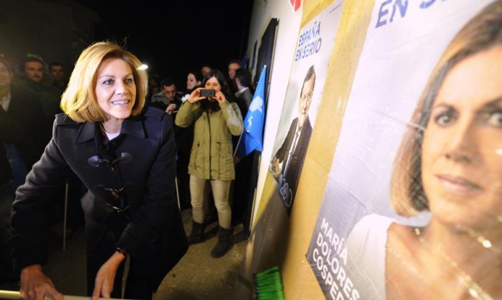 La secretaria general del PP y cabeza de lista de la candidatura popular al Congreso por Toledo, María Dolores Cospedal, durante el acto de inicio de campaña electoral de los populares. EFE