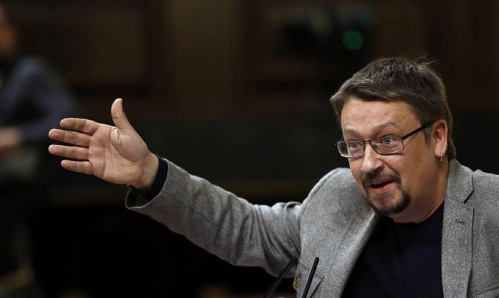 El portavoz de En Comú Podem, Xavier Domenech, durante su intervención en la segunda sesión del debate de investidura. EFE/Chema Moya