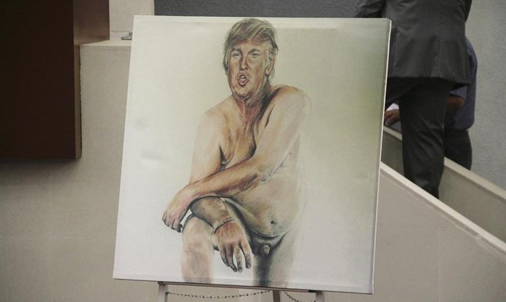 La polémica caricatura que muestra a un Donald Trump desnudo y con el miembro viril de un tamaño extremadamente reducido, fue censurada por la red social de Mark Zuckerberg