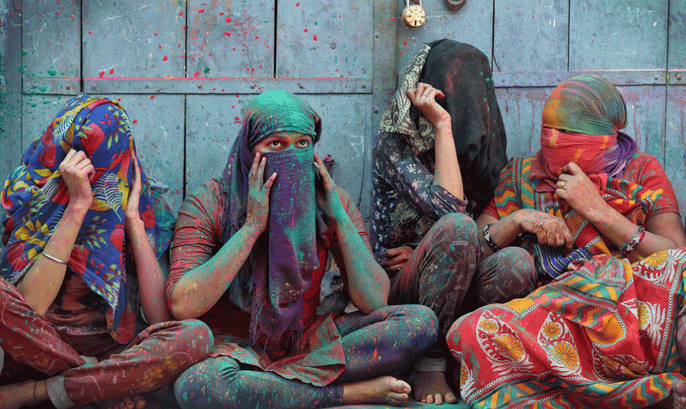 Miles de indios celebran cada año el Festival de los colores, apodado Holi, para dar la bienvenida a la primavera. Estado de Uttar Pradesh, India. REUTERS/Rupak De Chowdhuri