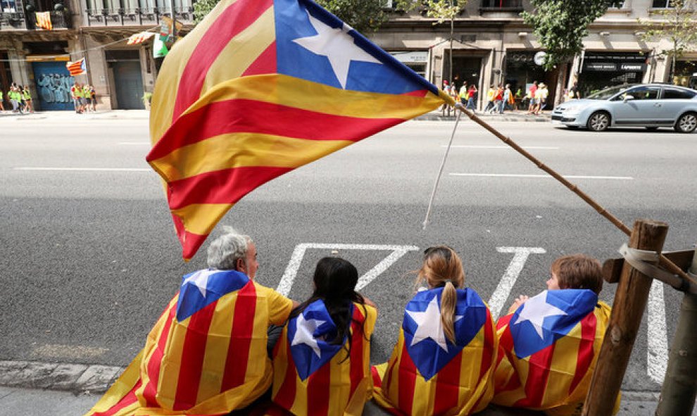 El Día Nacional ha estado llena de actos, pero el más destacable ha sido la manifestación en favor del ejercicio del derecho de autodeterminación en Catalunya, en el centro de Barcelona, convocada por entidades de la sociedad civil / REUTERS