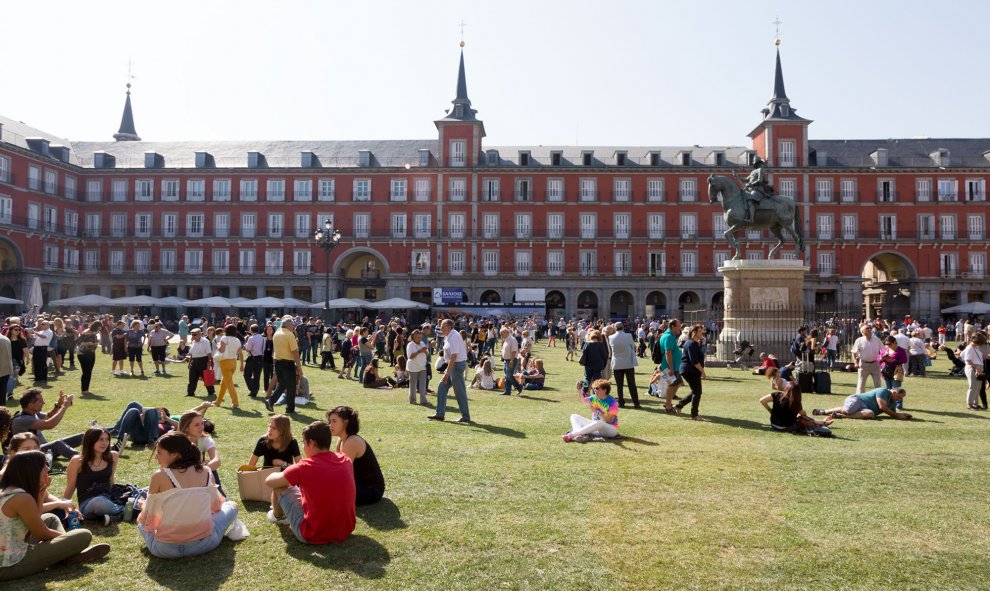 Vista general de la Plaza Mayor, este viernes.- CHRISTIAN GONZÁLEZ