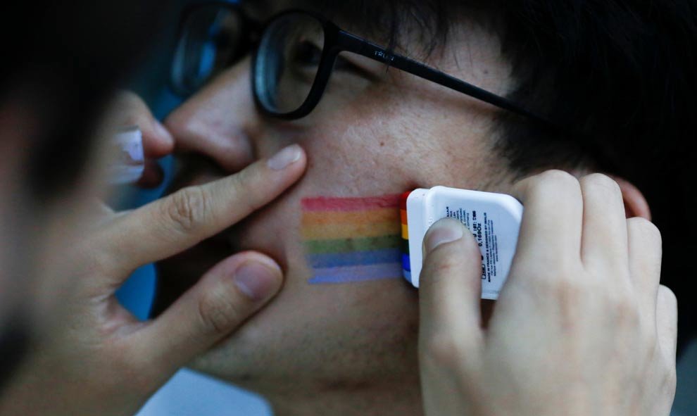 Incluso en China quisieron reivindicar los derechos LGTBI con una carrera y otros actos. (REUTERS)