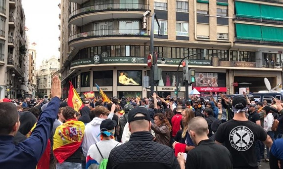 Decenas de nazis en Valencia este martes. EUROPA PRESS