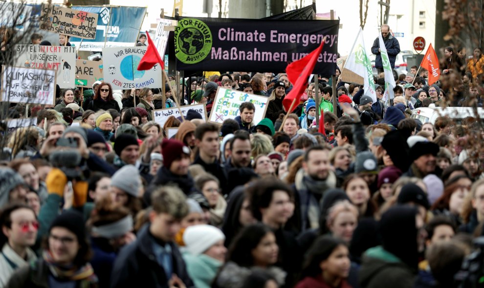 Europa ha sido el epicentro de las protestas llenando las vías de ciudades como Viena, Austria. / Reuters