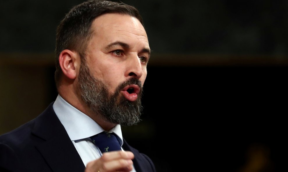 El presidente de Vox, Santiago Abascal, durante su intervención en el Congreso de los Diputados en la primera jornada de la sesión de investidura de Pedro Sánchez como presidente del Gobierno. REUTERS/Sergio