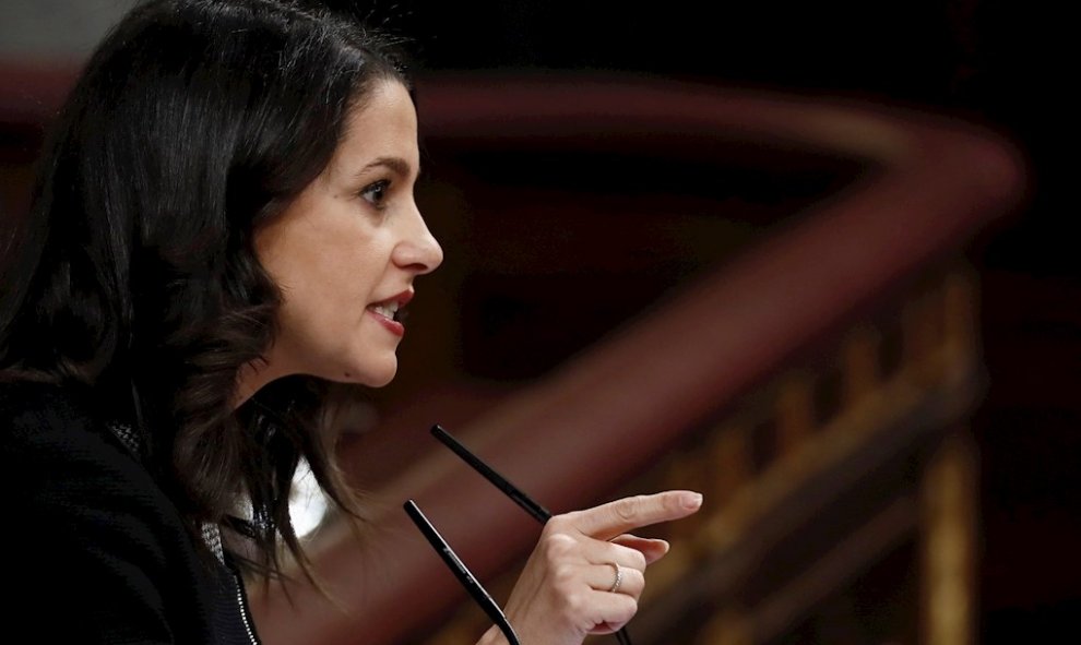 La líder de Ciudadanos, Inés Arrimadas, durante su intervención este martes en el Congreso. EFE/Mariscal