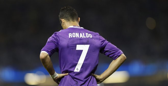 El futbolista del Real Madrid y de la selección portuguesa, Cristiano Ronaldo, en un momento de la pasada final de la Campions League en Cardiff. REUTERS/Carl Recine